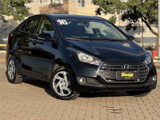 HYUNDAI HB20S 1.6 COMFORT PLUS 16V FLEX 4P MANUAL HYUNDAI HB20S 1.6 COMFORT PLUS 16V FLEX 4P MANUAL